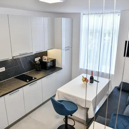 Apartment Luxury Blue Bay